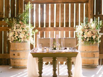 Barn Sweetheart Table Decor